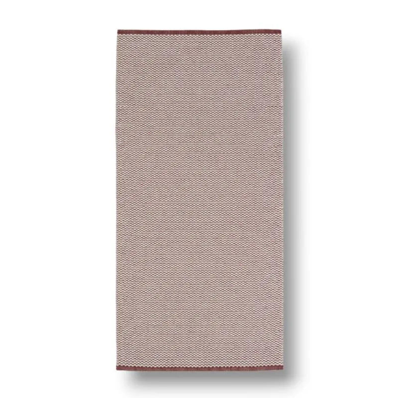 Orust Tapis rouge Horreds Mattan