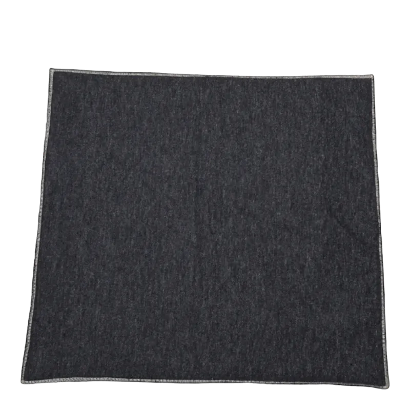David Fussenegger Dog Silhouettes Tapis pour chien