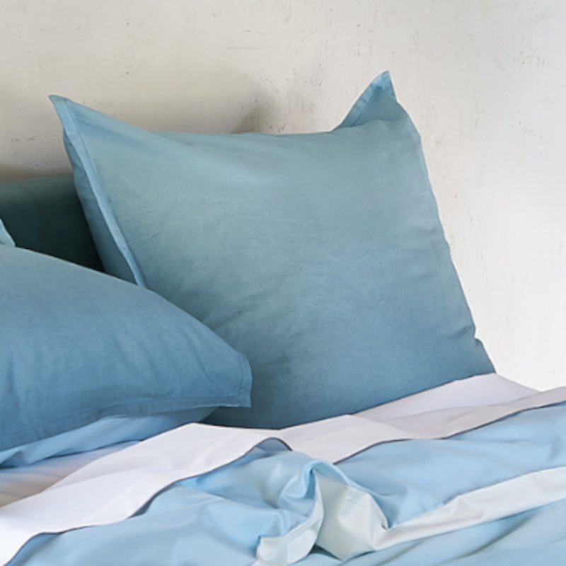 Designers Guild linge de lit Savoie Delft bleu 64 x 64 cm